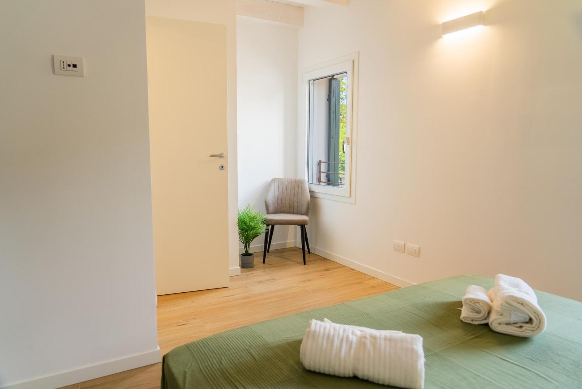 Elegante Appartamento In Centro A Treviso Exterior photo